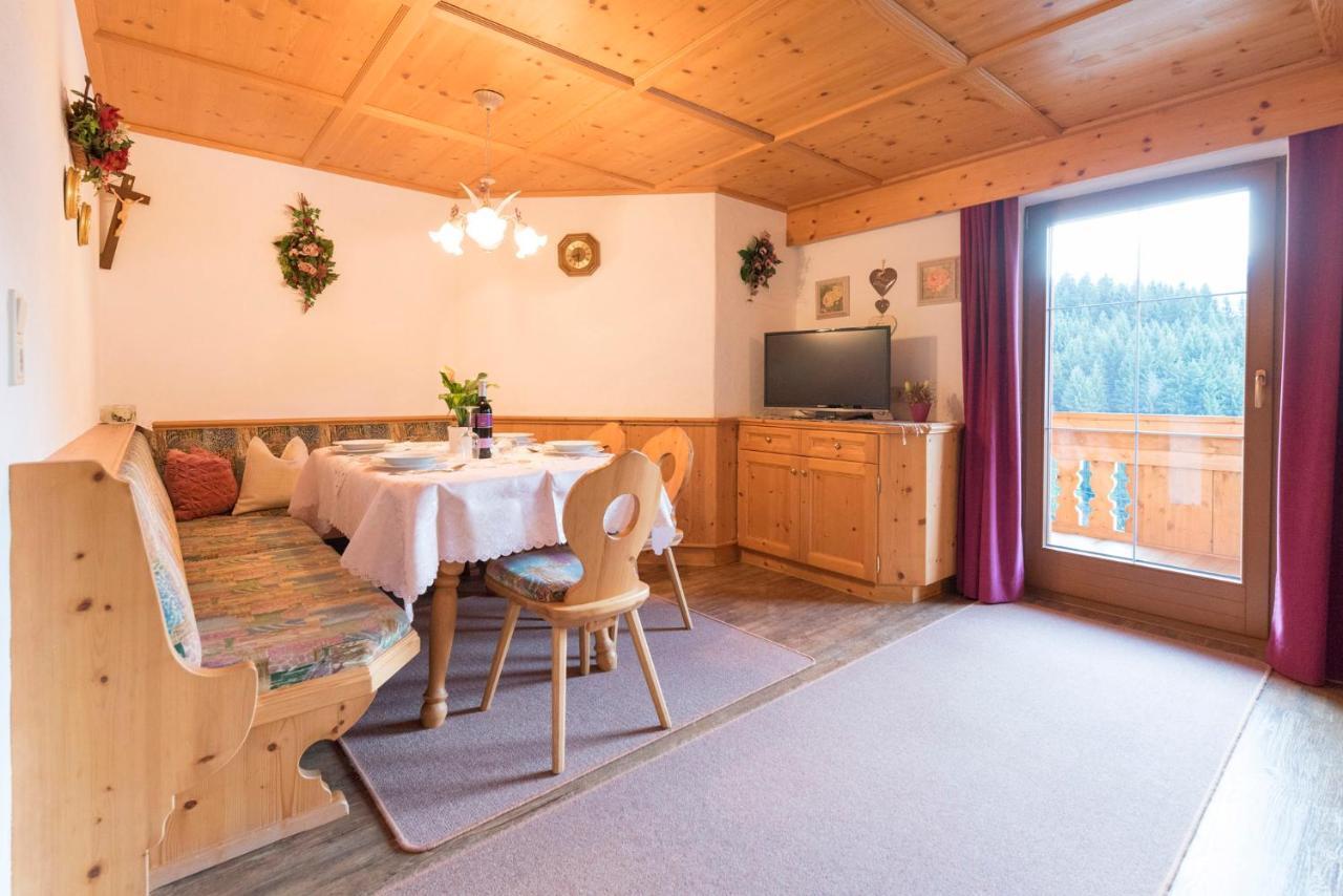 Haus Dorferstuck Apartamento Alpbach Exterior foto